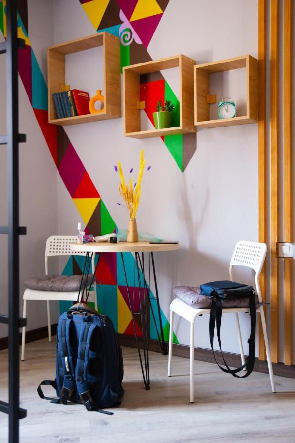 People Hostel Бишкек Экстерьер фото