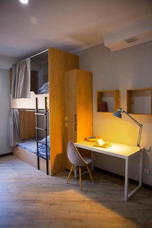 People Hostel Бишкек Экстерьер фото