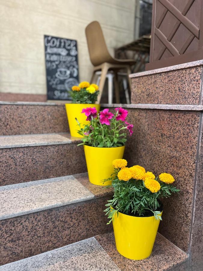 People Hostel Бишкек Экстерьер фото